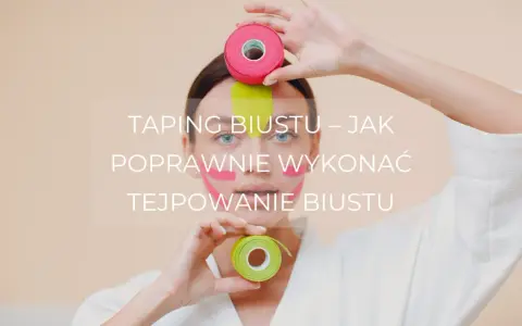 Kobieta z kolorowymi tejpy na twarzy i piersiach, prezentująca taśmy do tapingu.